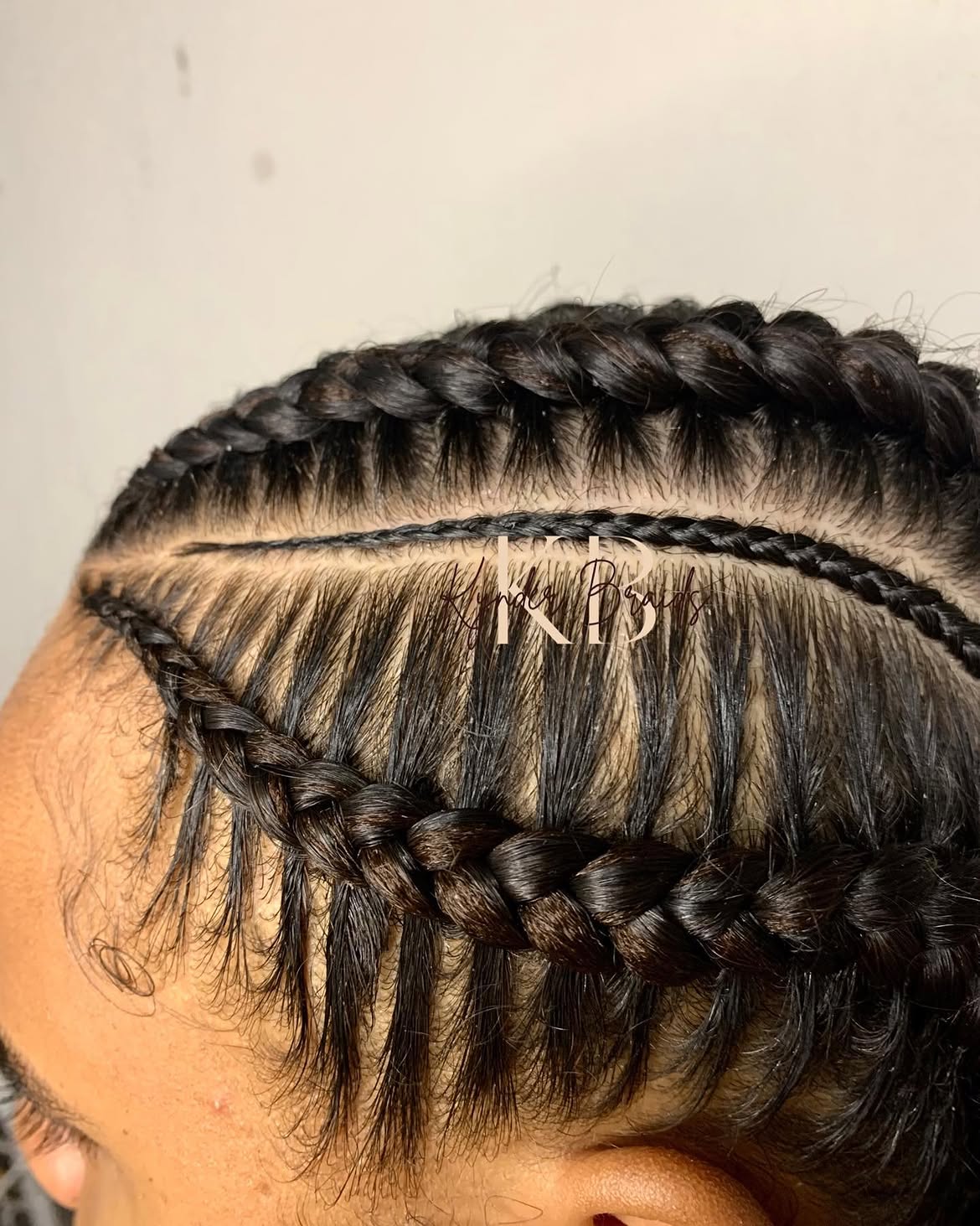 Cornrows — nattes collées réalisées par Kynder Braids